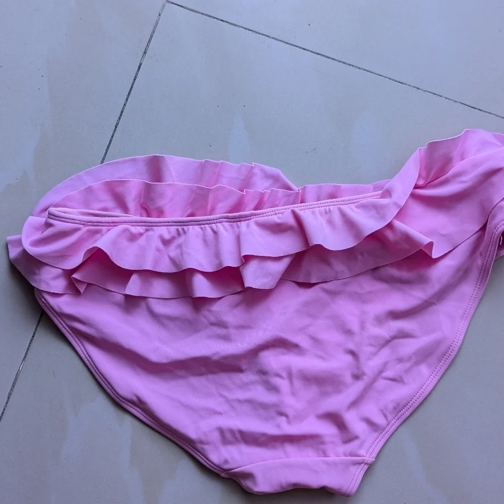 Body swimwear pink ruffle bikini size 10 bottoms polyester