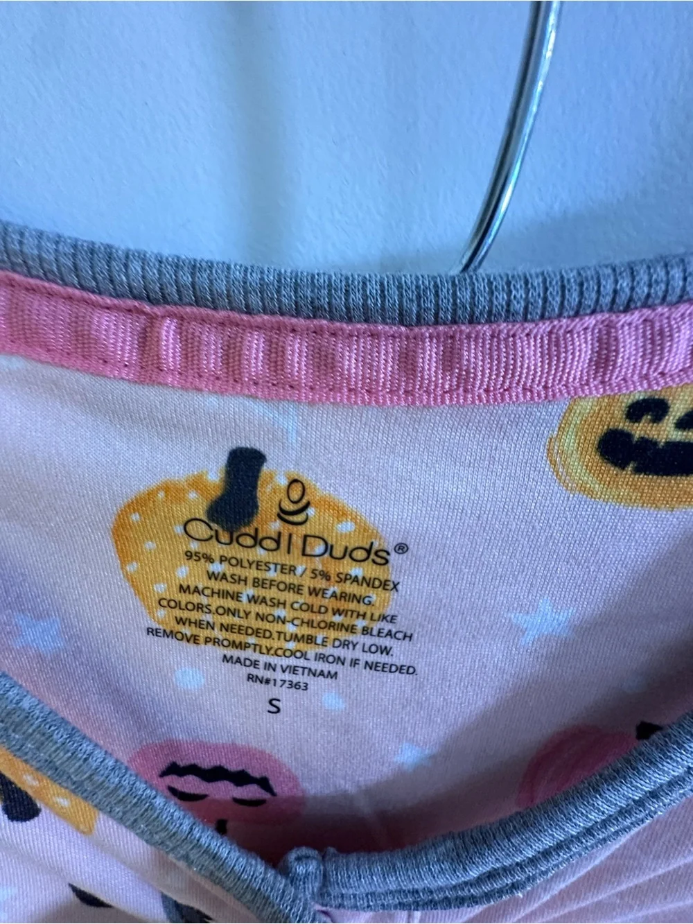 New - Adult Cuddl Duds Pink Pumpkin Pajama Set Size Small