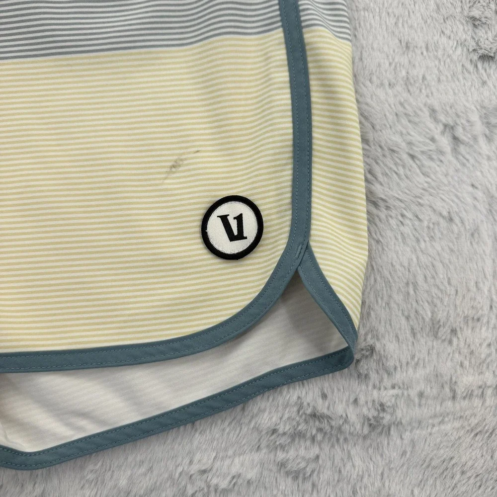 Vuori shorts mens