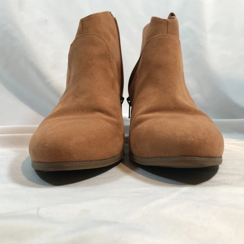 Old Navy Womens Cognac Faux Suede Pointed Toe‎ Block Heel Ankle Boots Size 10