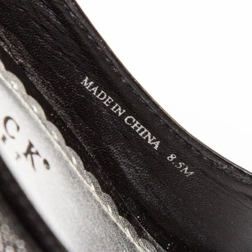 White House Black Market Black &‎ Silver Shoes 8.5