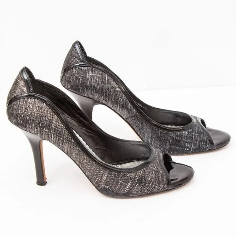 White House Black Market Black &‎ Silver Shoes 8.5