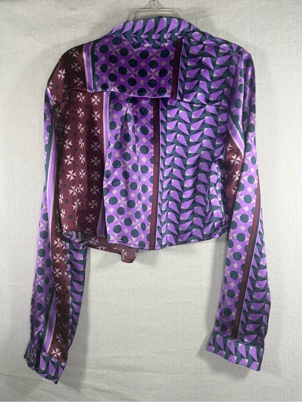 NWT House of Harlow 1960 Purple Mixed Print Cropped Blouse Small Satin Geometric