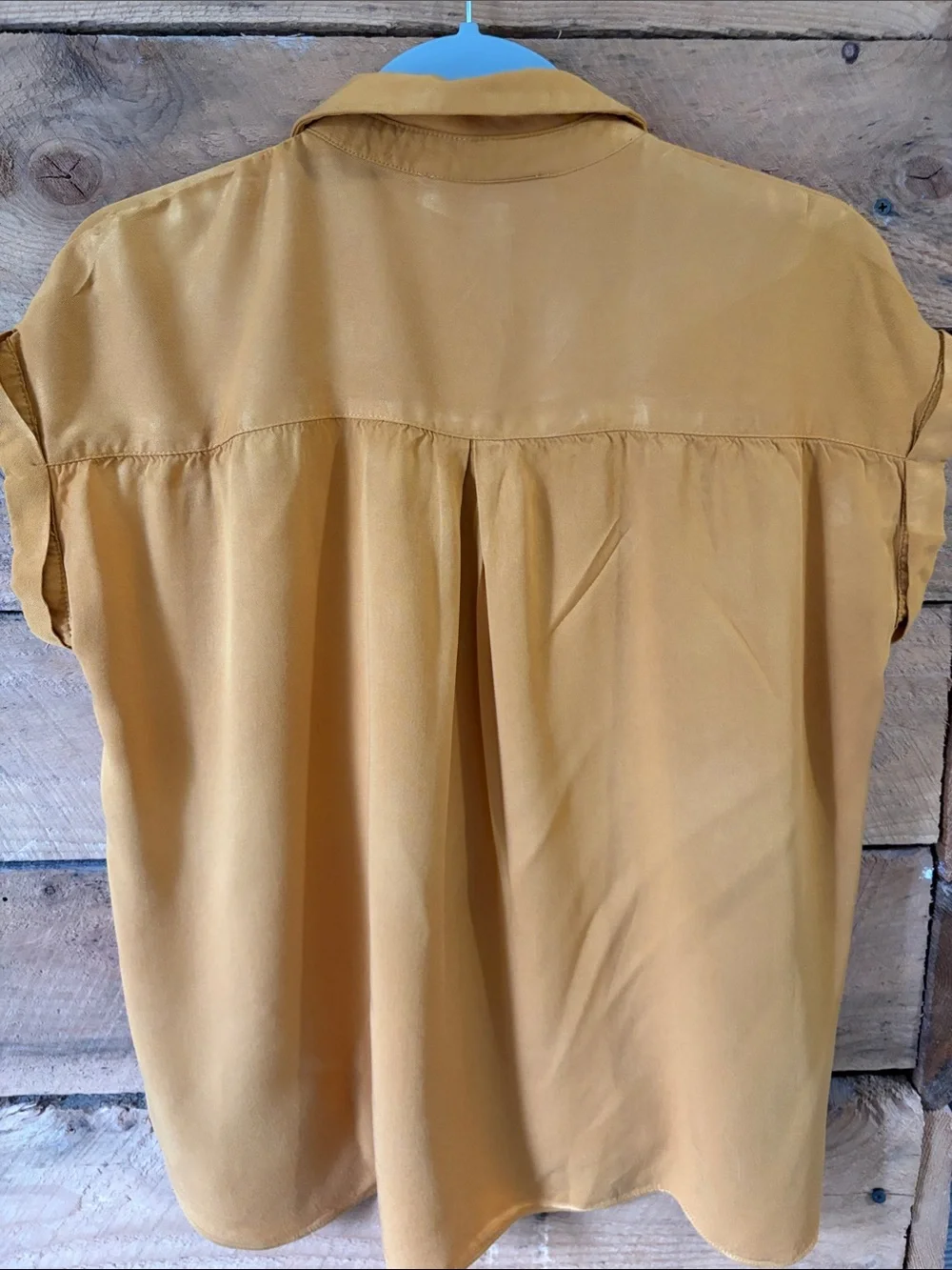 Rose & Olive lightweight short