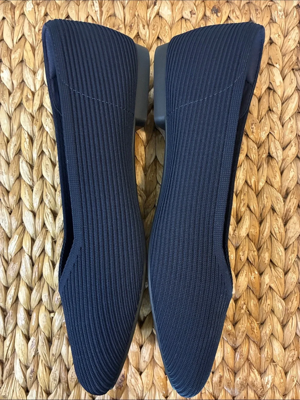 Vivaia blue knit