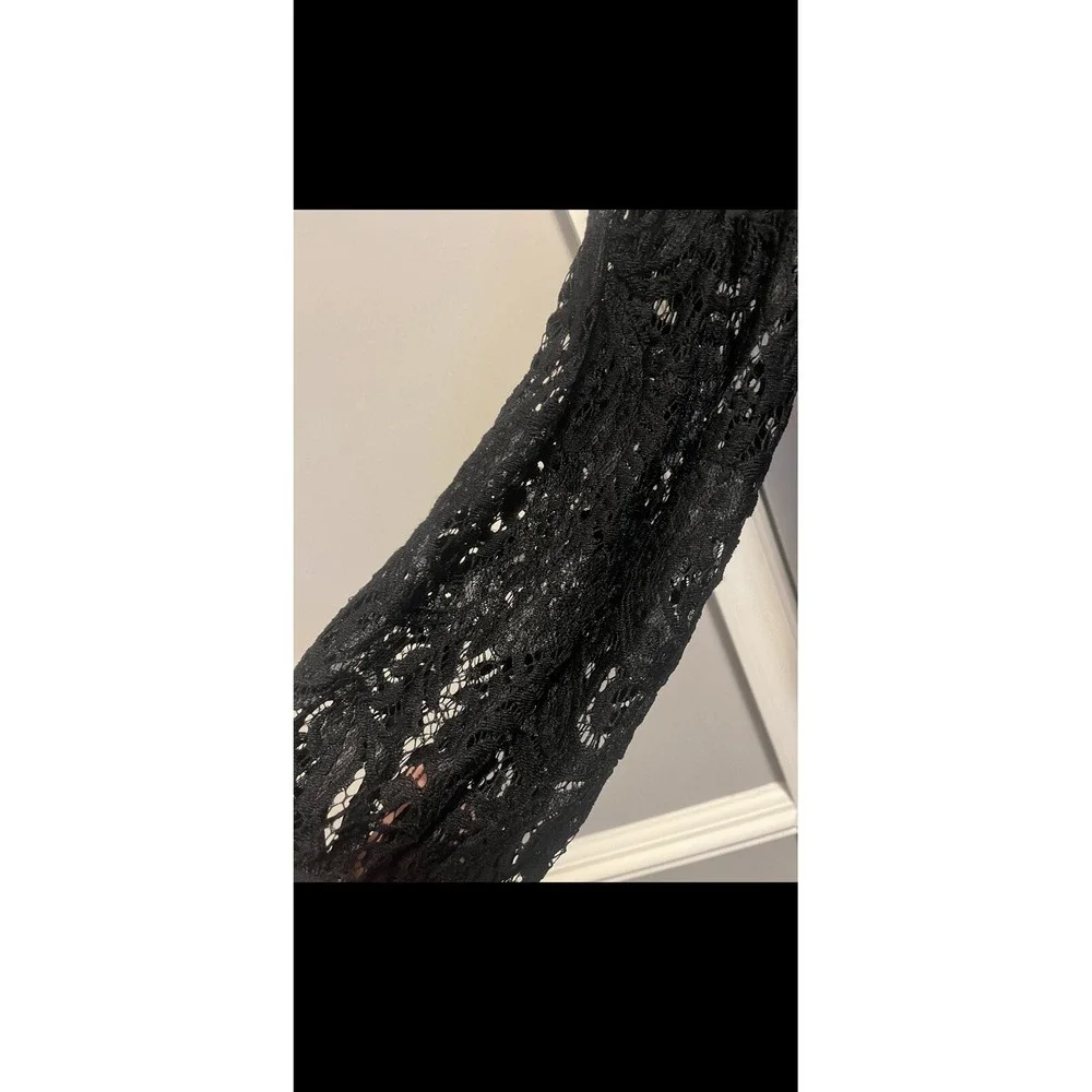 Womens APT 9 - BLACK WITH PARTIAL LACE SLEEVE Top Medium. Nightout causal date