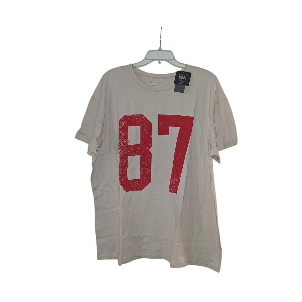 Grayson Threads Cream Tee with Red '87' Graphic