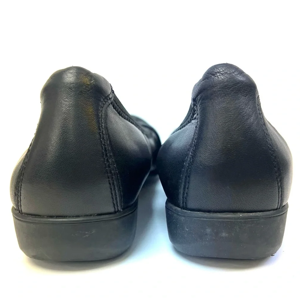 Aravon black size