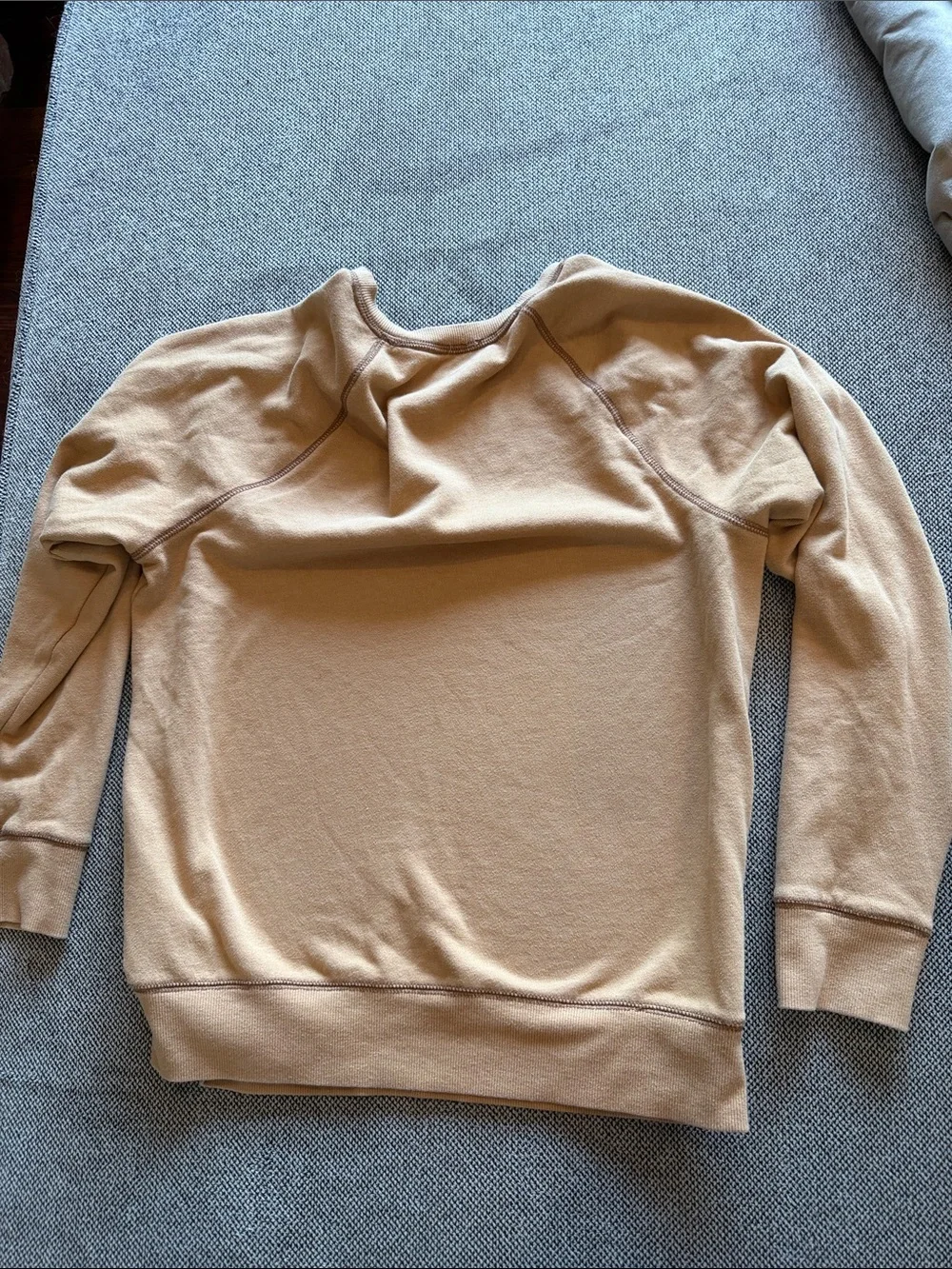 Brooks soft tan