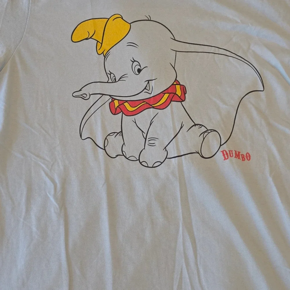Disney dumbo graphic