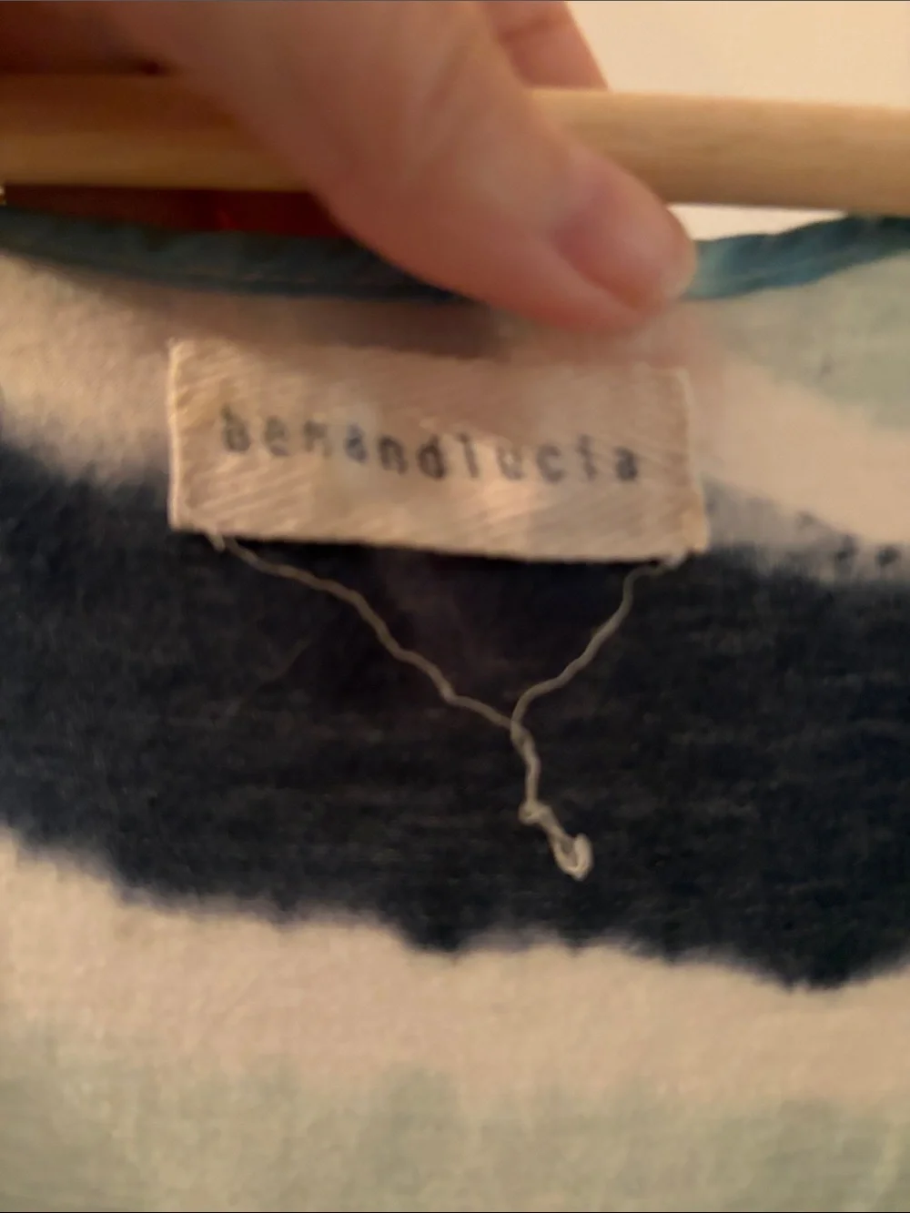 Anthropologie rips piece this