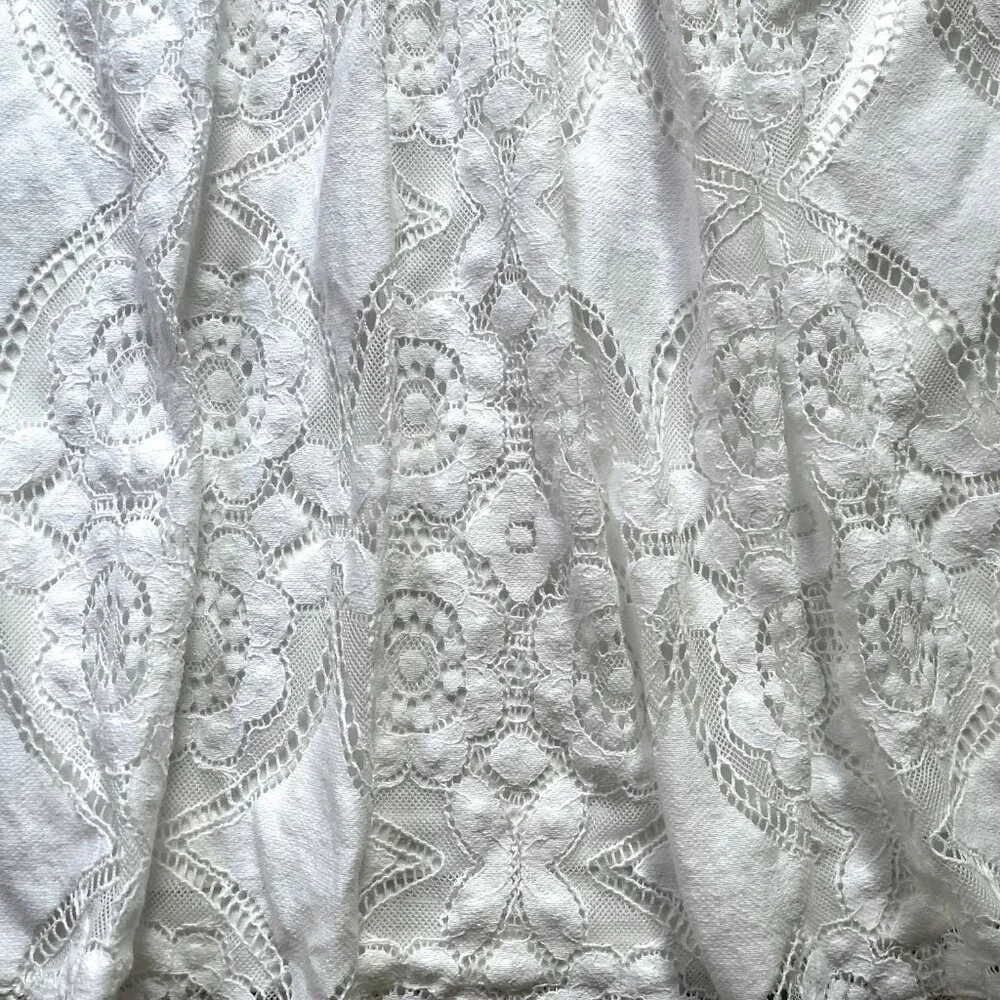 Doe & Rae overlay keyhole
