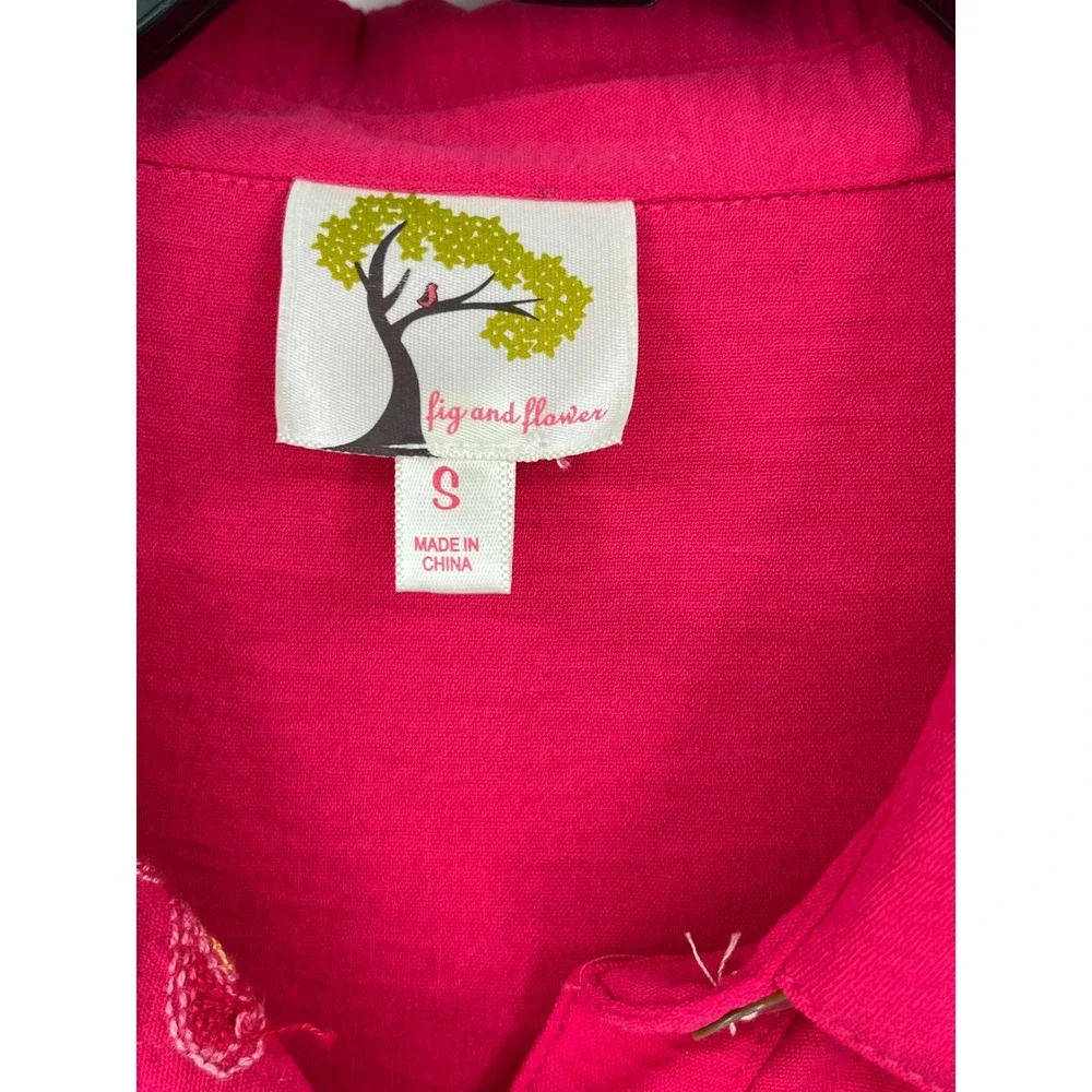 Anthropologie Fig and‎ Flower Magenta Pink Floral Butterfly Embroidered Shirt S