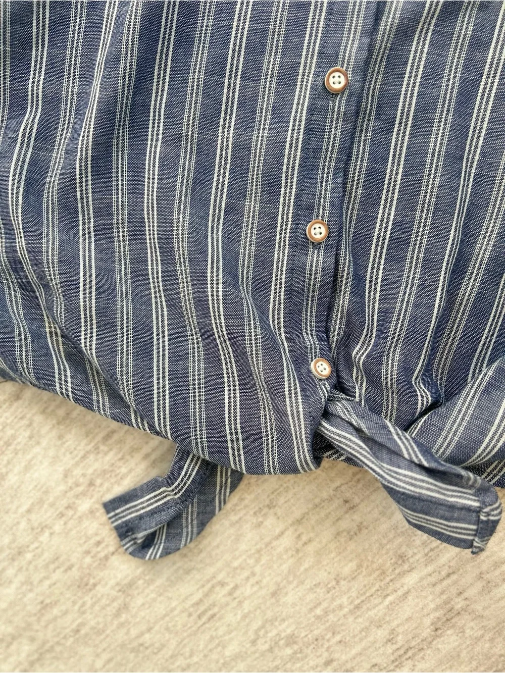 Eden & Olivia Blue Striped Tie Front Button Down Shirt M