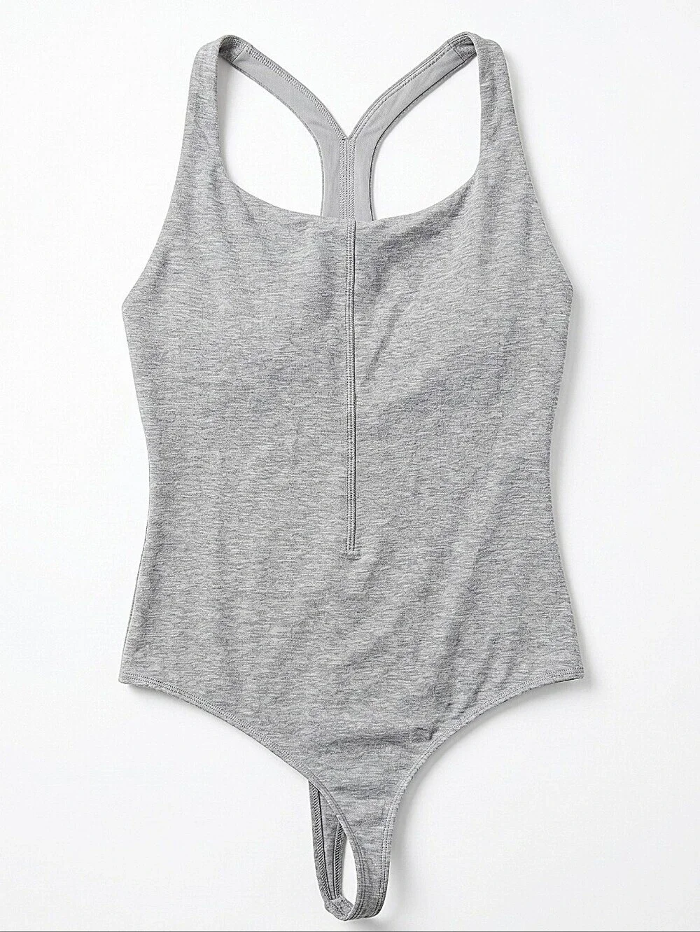 Fabletics neck fabric wear