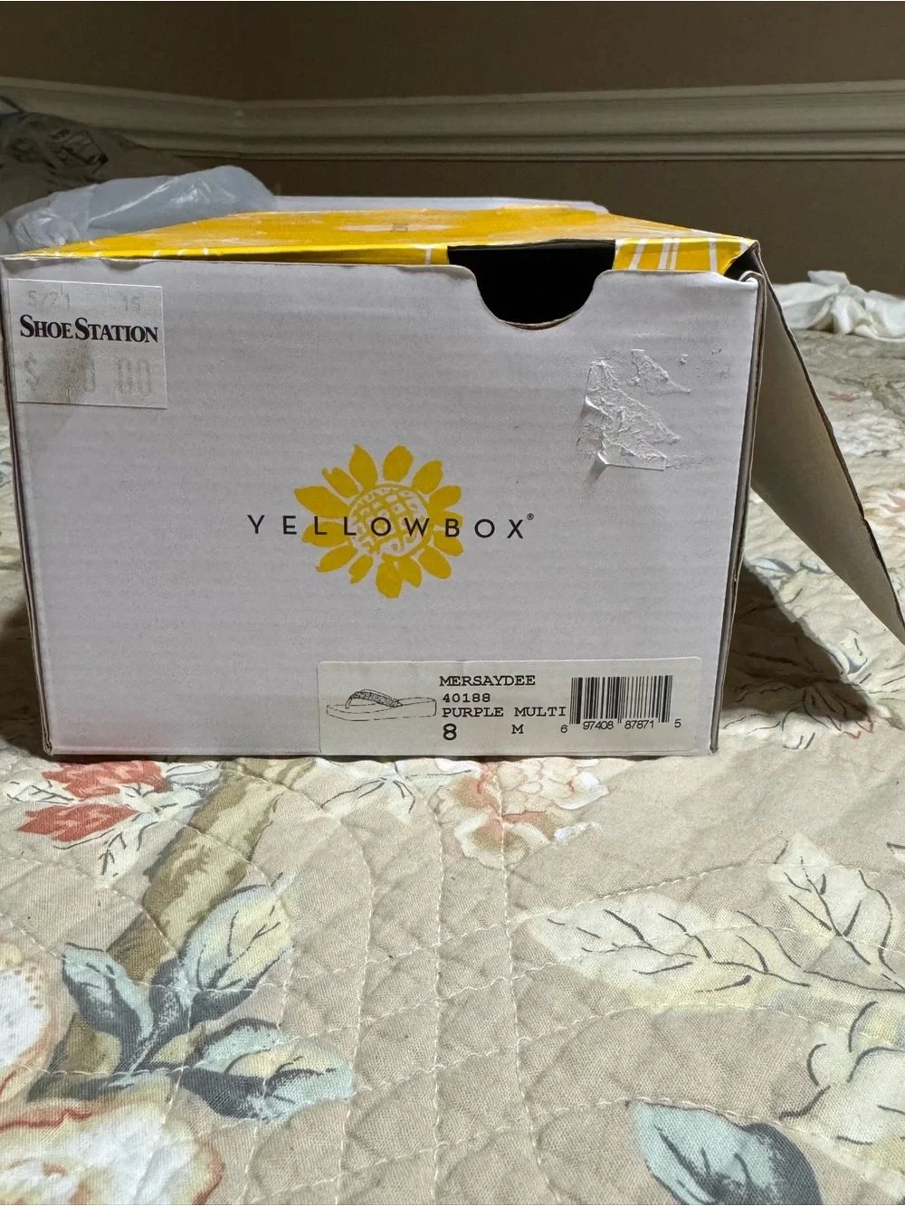 Yellow box rhinestone flip-flops. Size 8