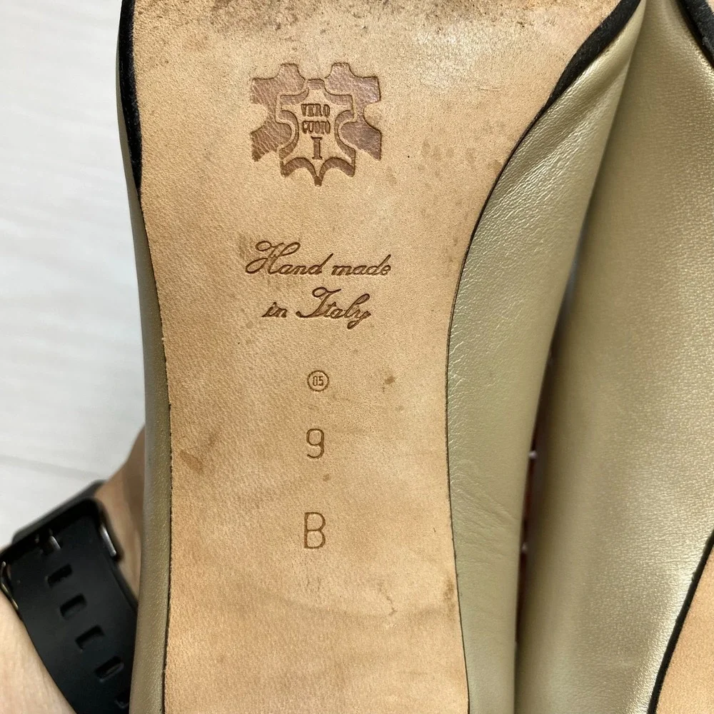 Magik Felicia by Amalfi Hand Made Pumps Womens Size 9B Beige Leather Pointed-toe