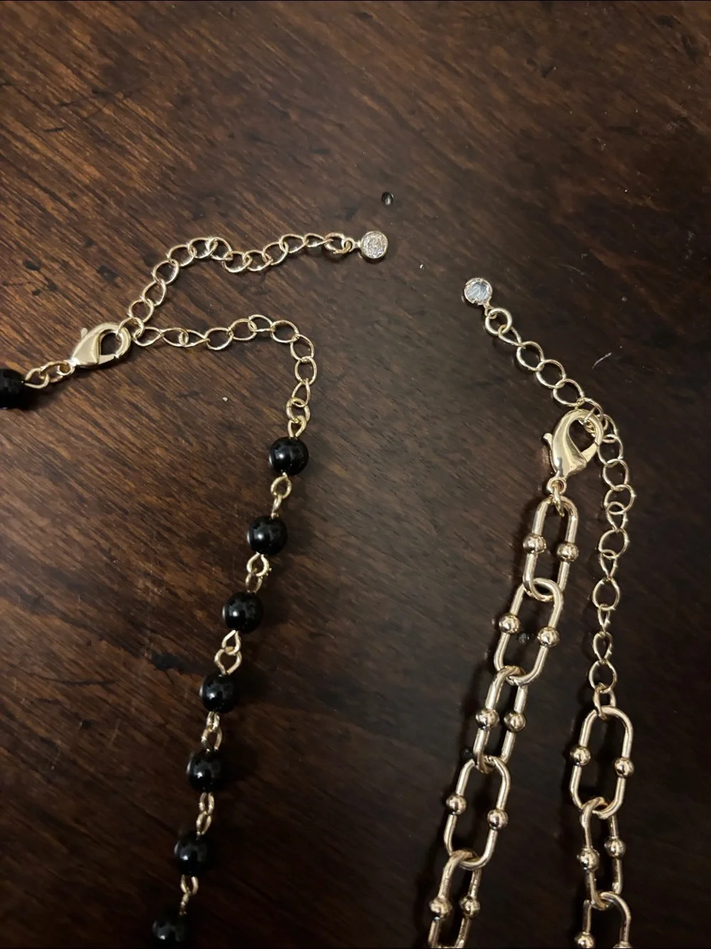 N/A elegant gold