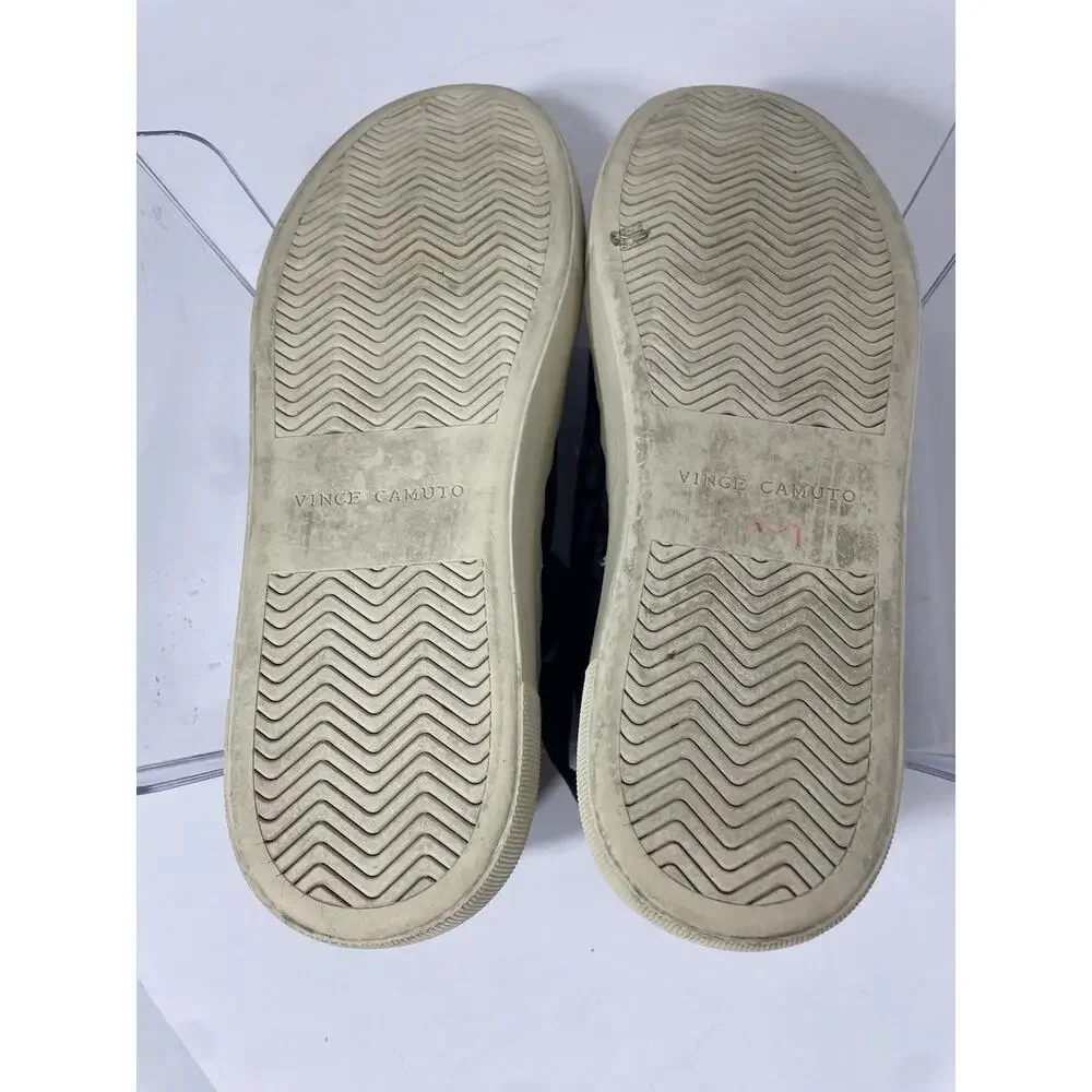Vince Camuto vince camuto