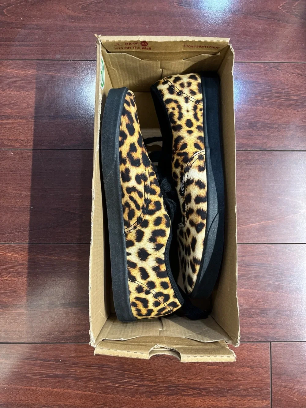 Womens 9 Vans Authentic Lowpro Leopard Print Low Top Shoe Sneaker New HALF BOX