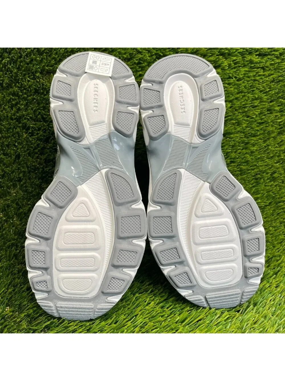 SKECHERS please review