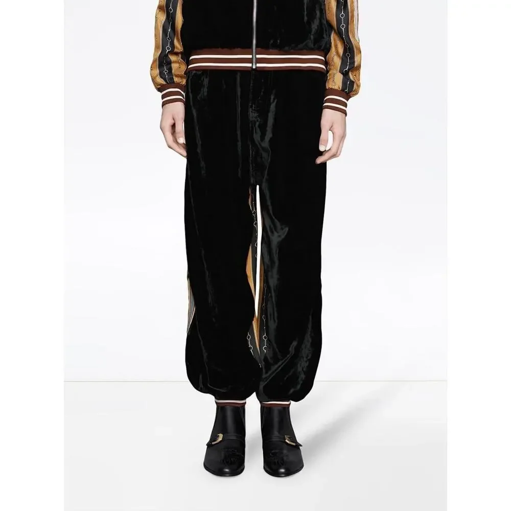 Gucci bi material