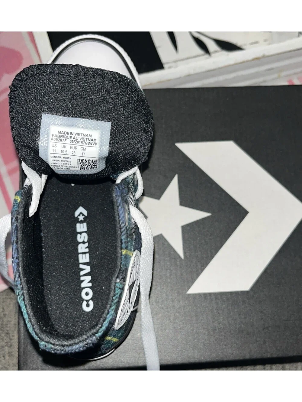 Converse blue seasons