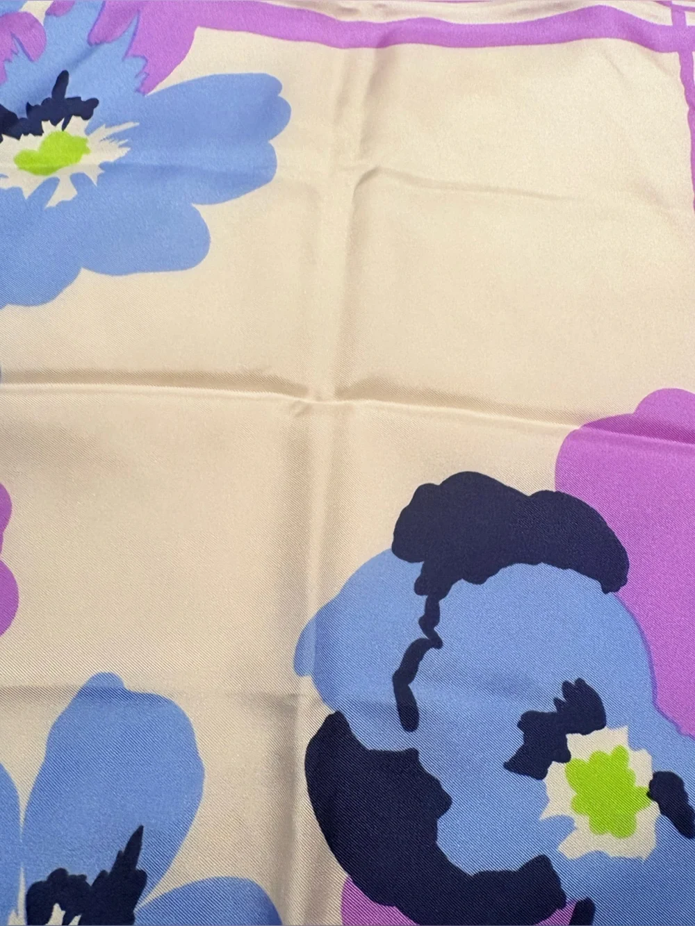 Dior this scarf