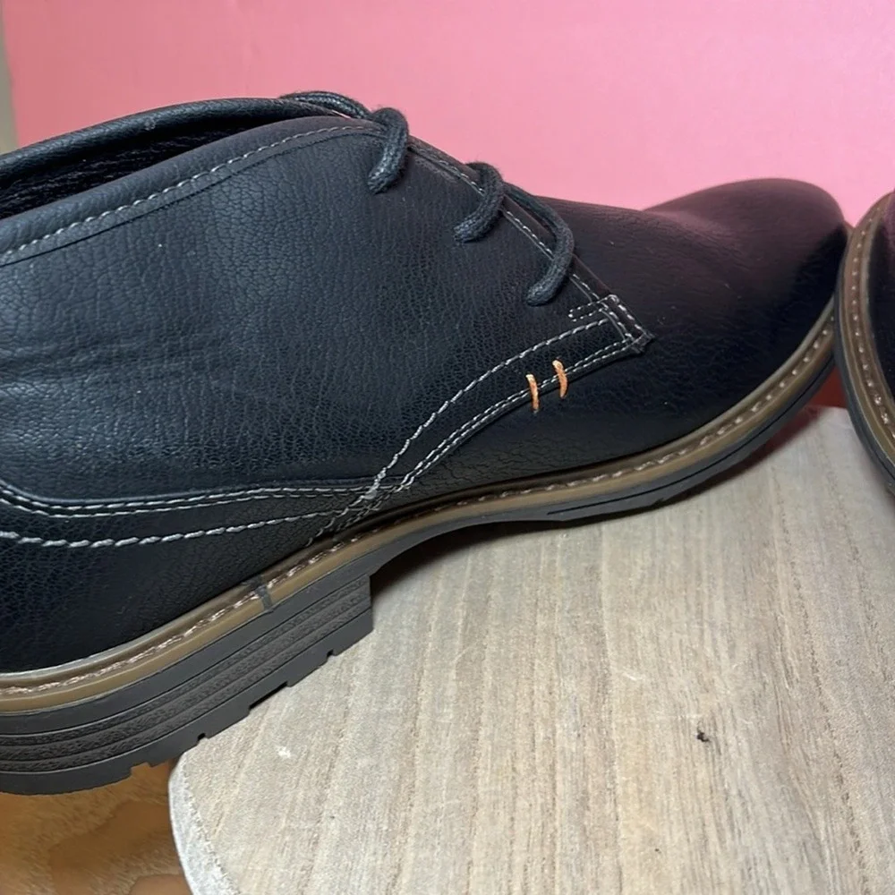 Varese Gobi II‎ Chukka Boots Mens 9W Black Textured Lace Up Desert Boots 350096