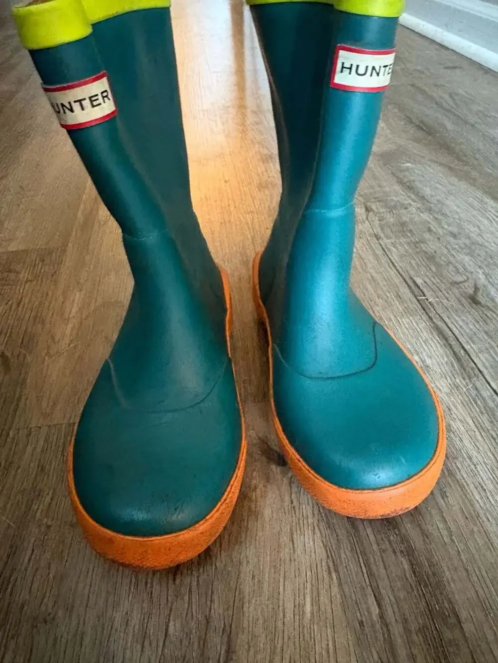Hunter kids rain
