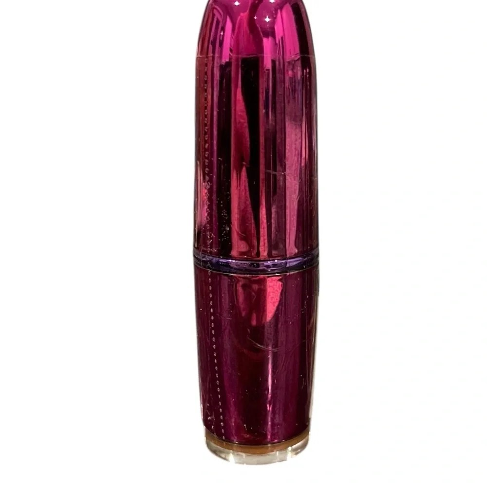 Makeup Revolution enhance your