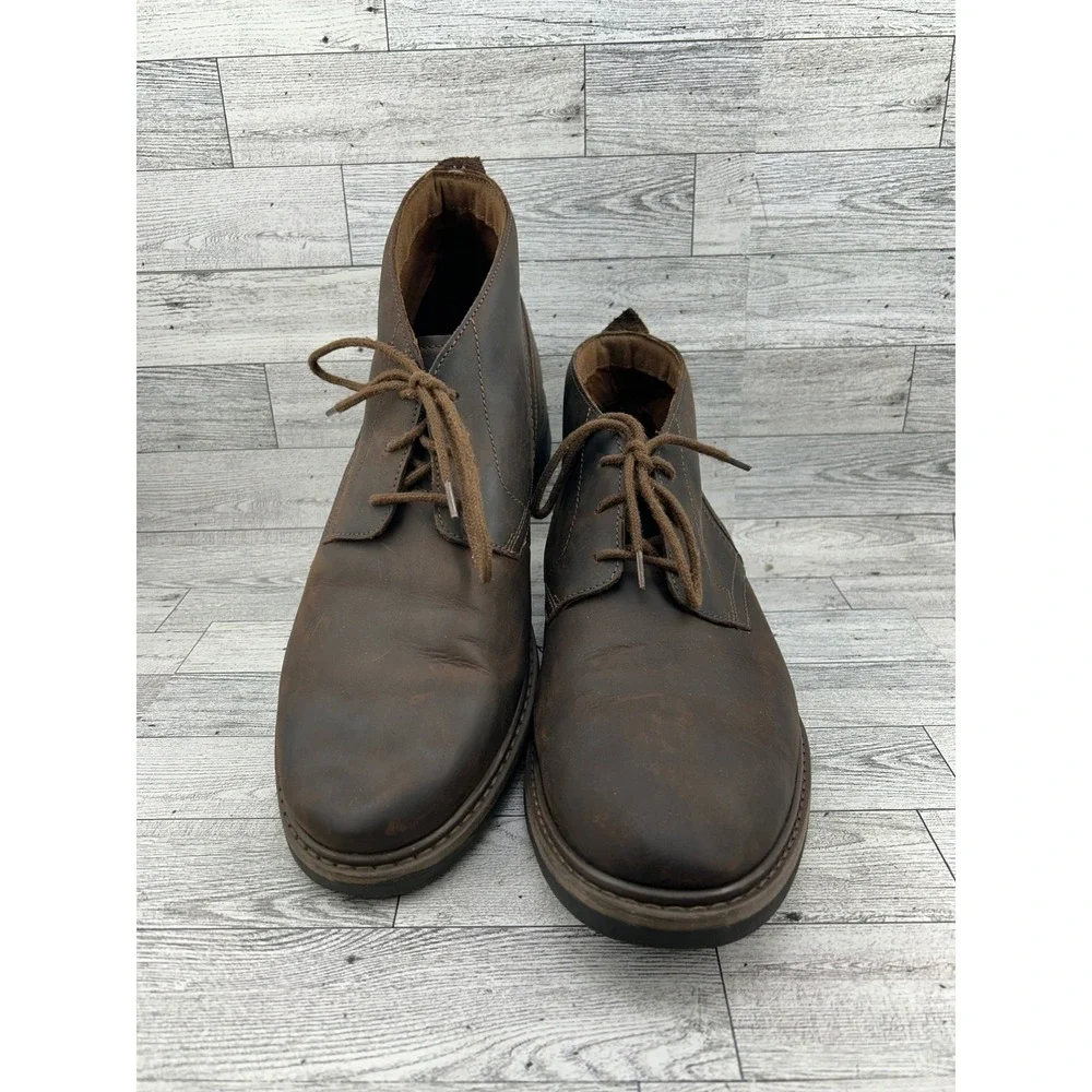 Clarks signature chukka