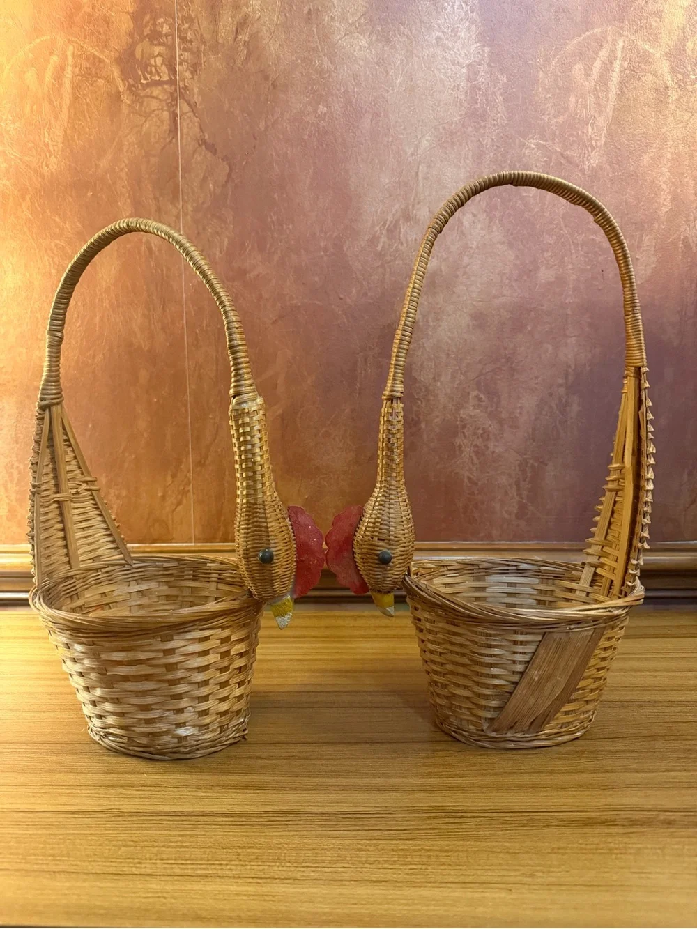 Vintage Woven Wicker Rooster Baskets Set of 2 Bird Gathering Farmhouse Decor