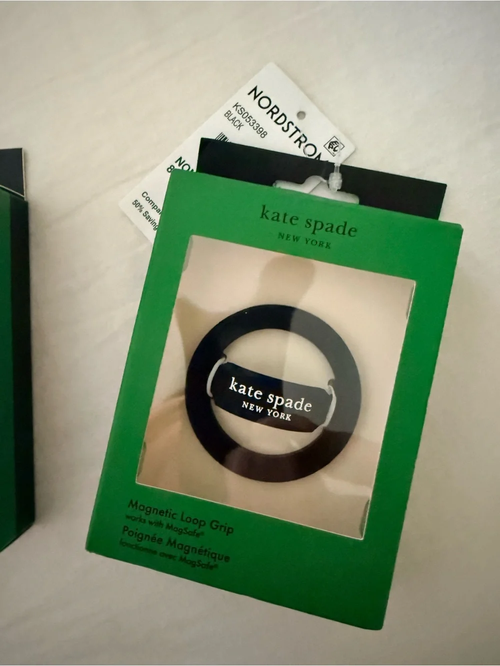 kate spade New York Black or Clear glitter Magnetic Loop Grip
