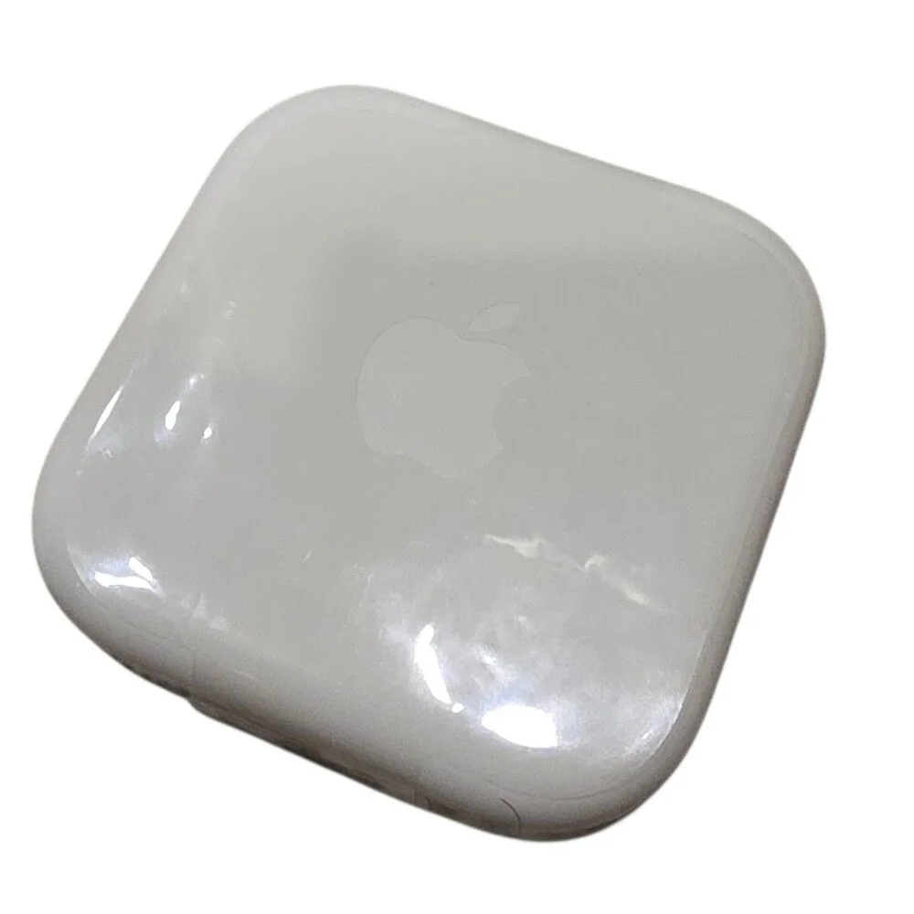 NEW Sealed Authentic Apple EarPods 3.5mm Wired Headphones Case OEM iphone