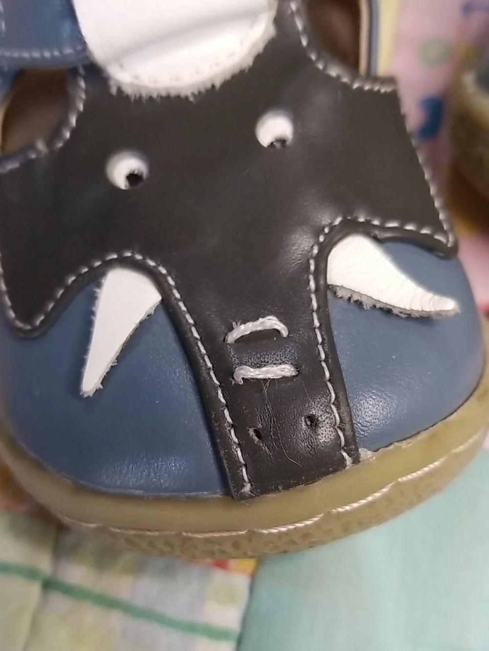 Livie & Luca Blue and Gray Leather Elephants Size 5