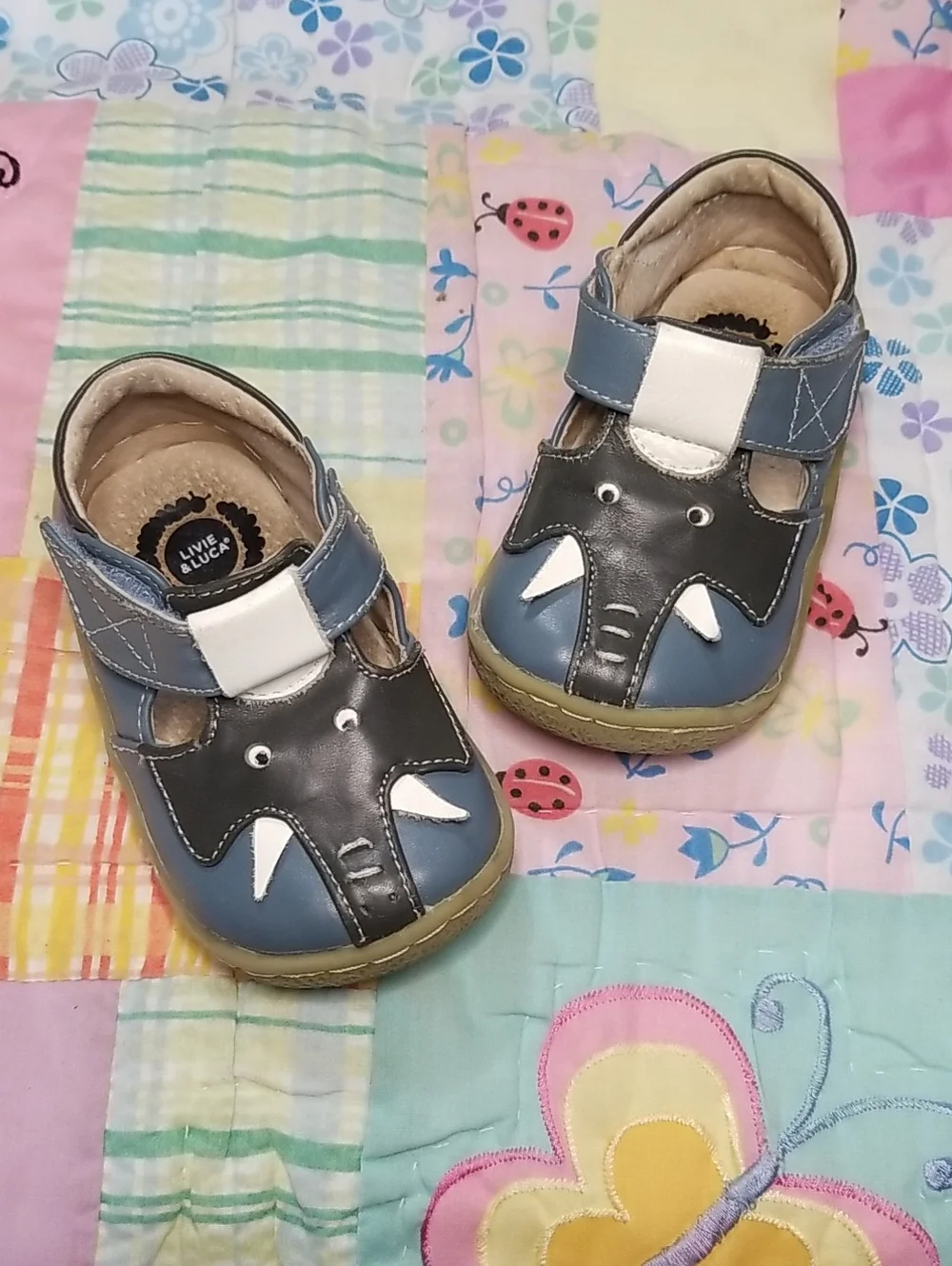 Livie & Luca Blue and Gray Leather Elephants Size 5