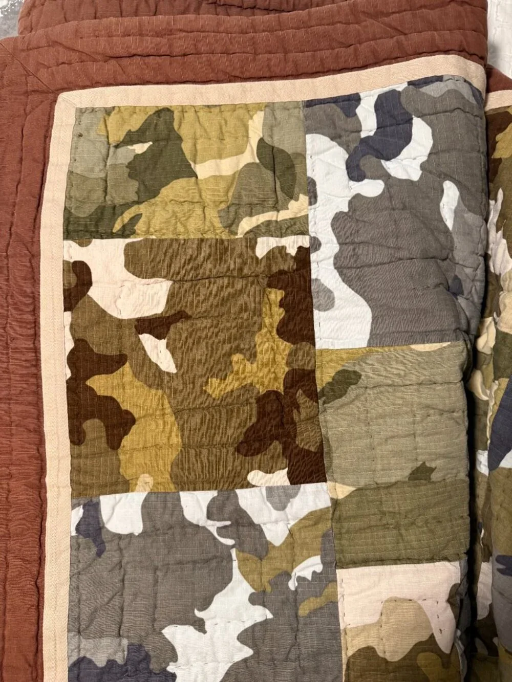 Pottery Barn Teen Camo Queen Quilt & 2 matching standard shams