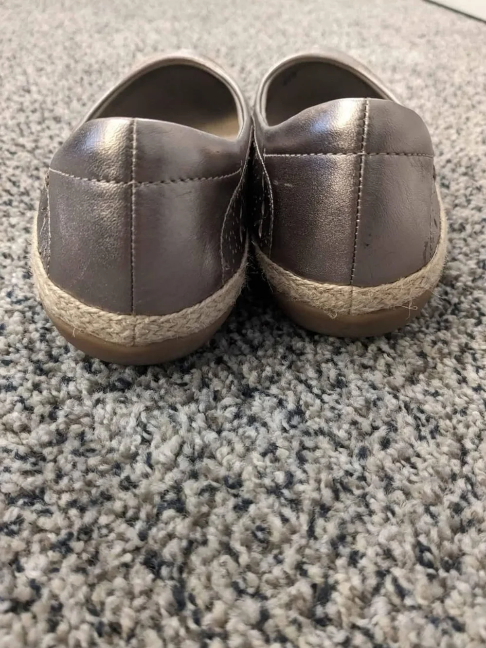 Clarks Metallic Gray Flats With Jute 9.5 Comfort Collection