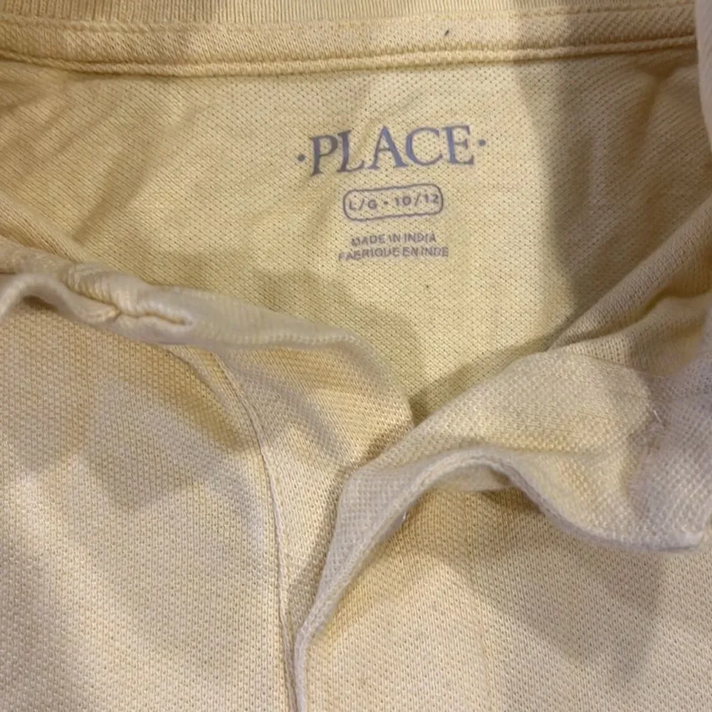 The children’s place polo shirt size 10–12