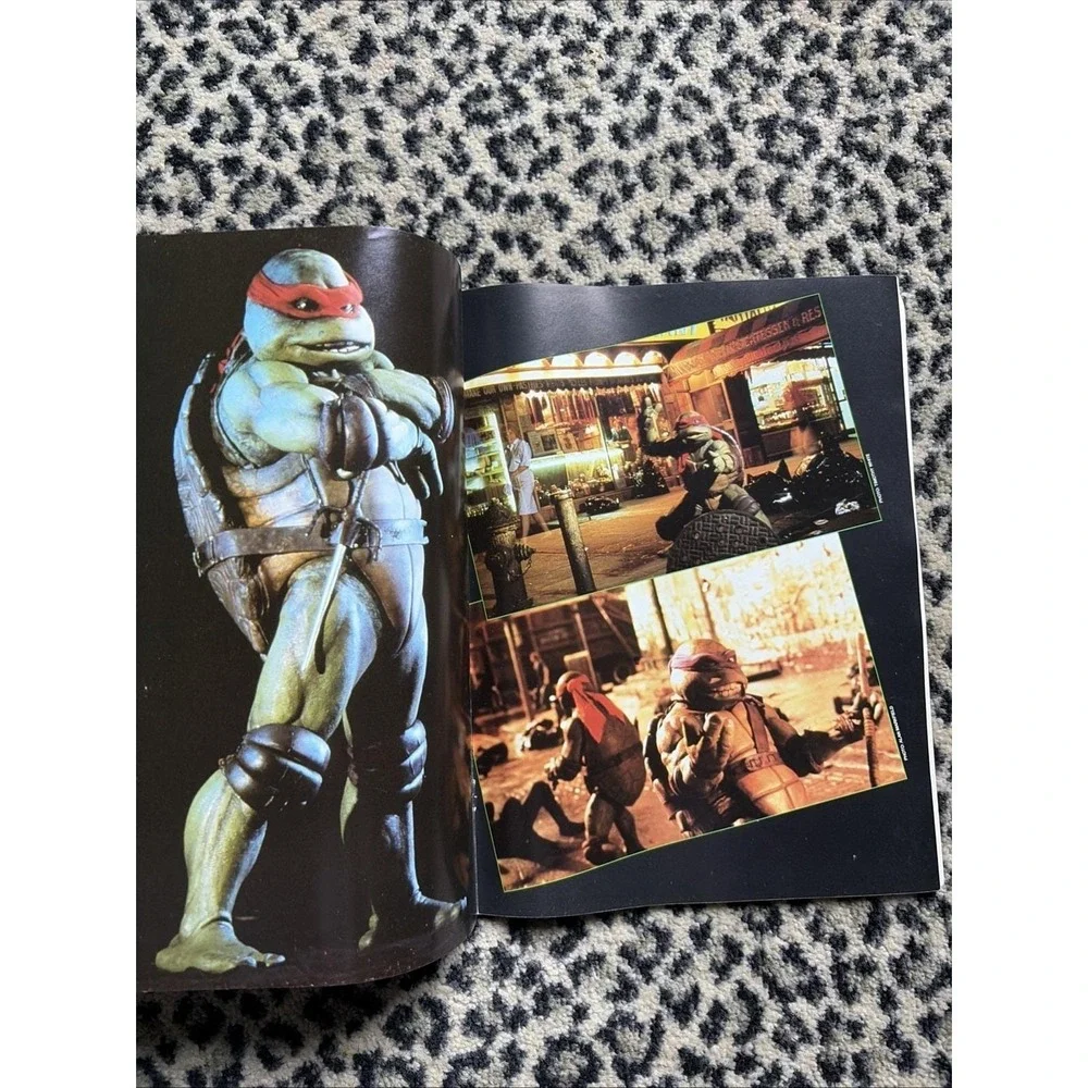 TEENAGE MUTANT NINJA TURTLES--PIANO/VOCAL/GUITAR MUSIC BOOK- SONGBOOk W/ Posters