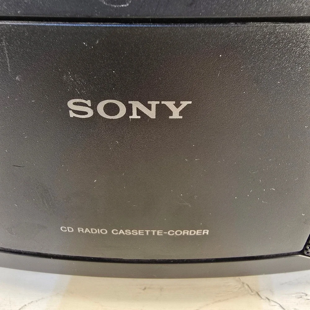 TESTED Sony CFD-S70 Portable CD Player Cassette Radio Boombox Black Mega Bass