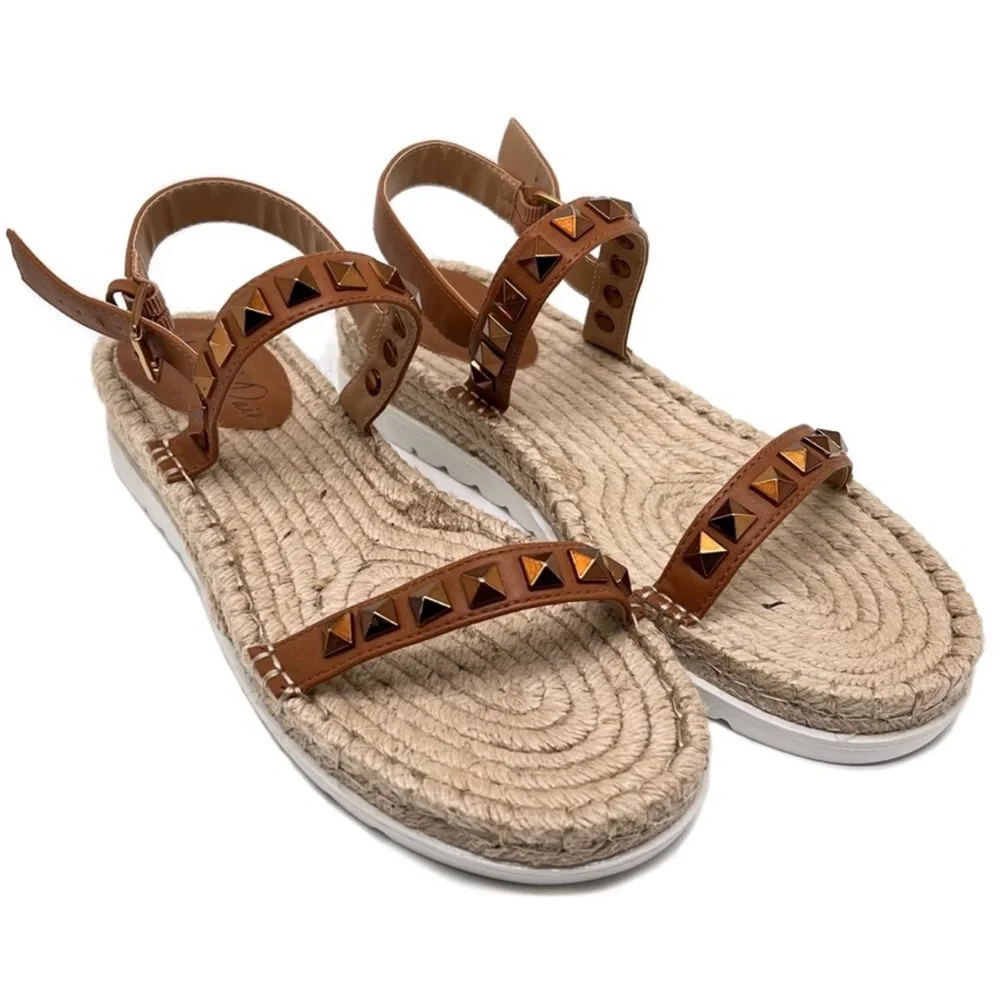Wild Pair Espadrilles Yelenah Studded Strap Wedge Sandals Cognac Size 9