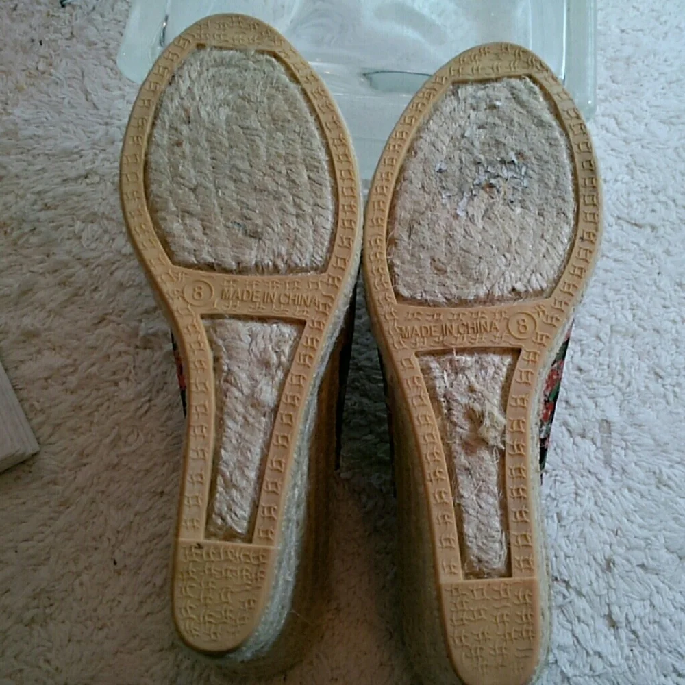 Talbots colors wedge covered
