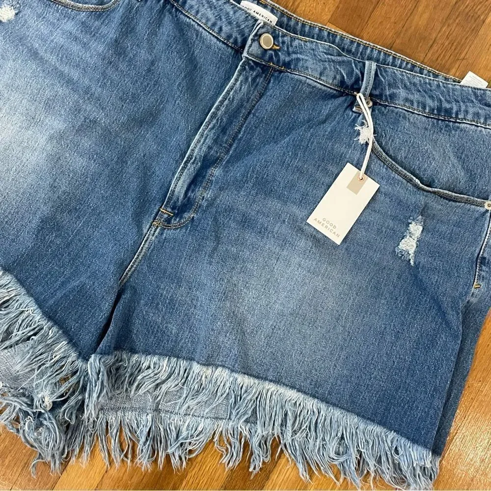 Revolve Good American Bombshell Chewed Denim Fringe Jean Shorts