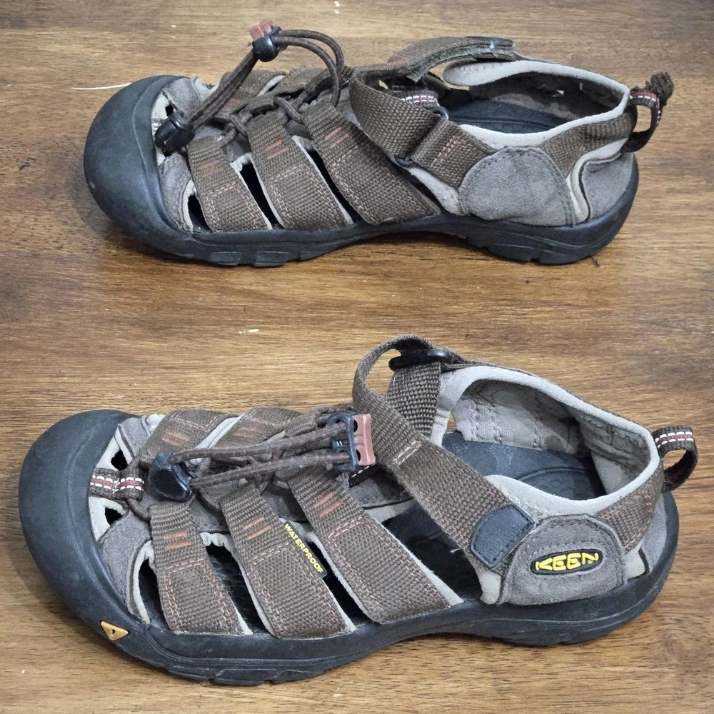 Keen newport brown