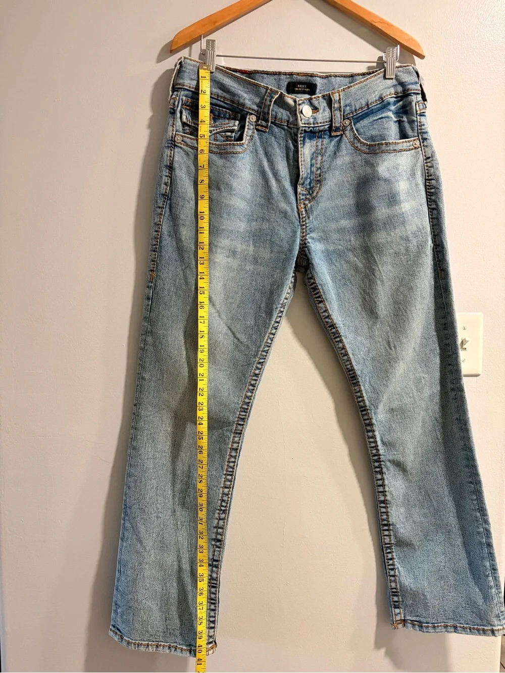 True Religion versatile light