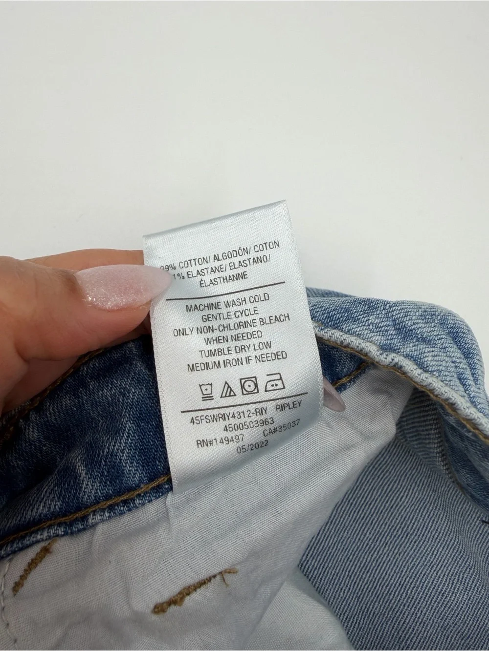 NWT Joe’s Jeans Easy Bermuda Shorts Ripley Blue Denim Mid Rise Jorts Size 27