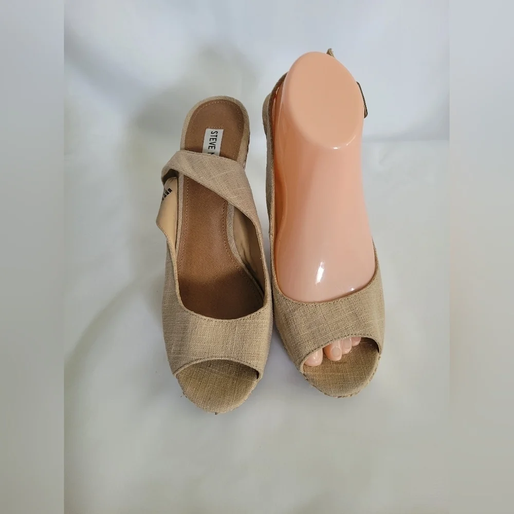 Steve Madden heels measure
