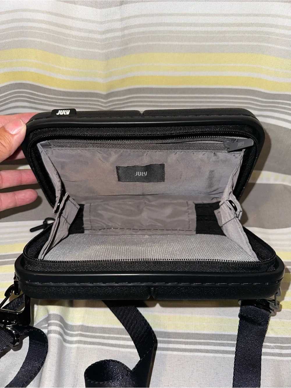 July compact black